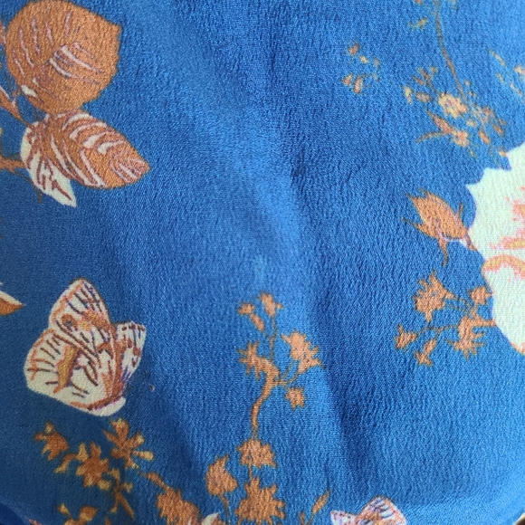 Let Me Be
Multi Floral Ruffle Silk Maxi Dress | S - Picture 8 of 9